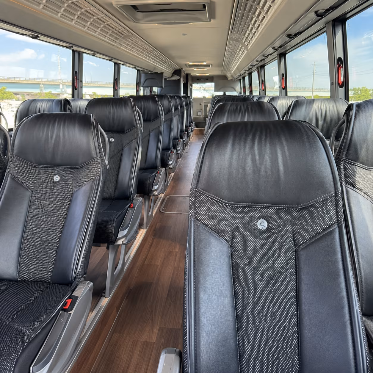 charter buses for lodi winery and wine roses wedding weekends