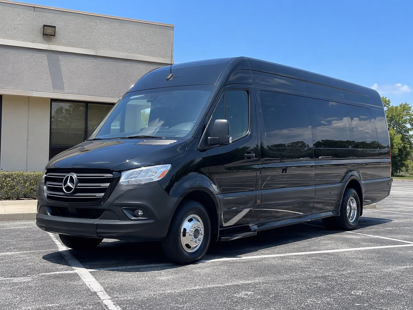 executive sprinter van and minibus rentals for tracy business travel