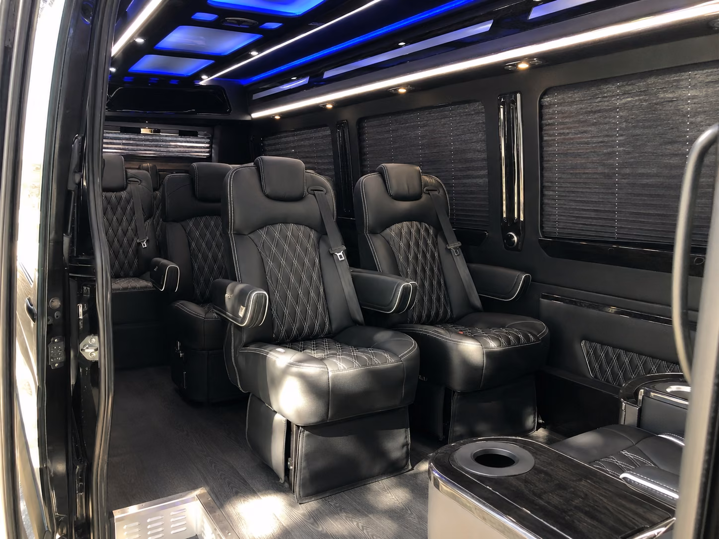 tracy airport transportation onboard seating